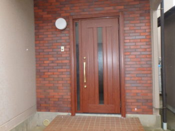 銚子市で玄関ドアのリフォーム　【ご紹介】