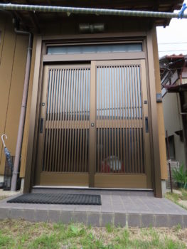 成田市で玄関引戸リフォーム